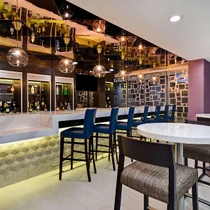 *** Hotel Hampton Ny-jfk USA