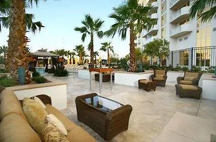 Luxury Suites International At The Signature Las Vegas 4*,