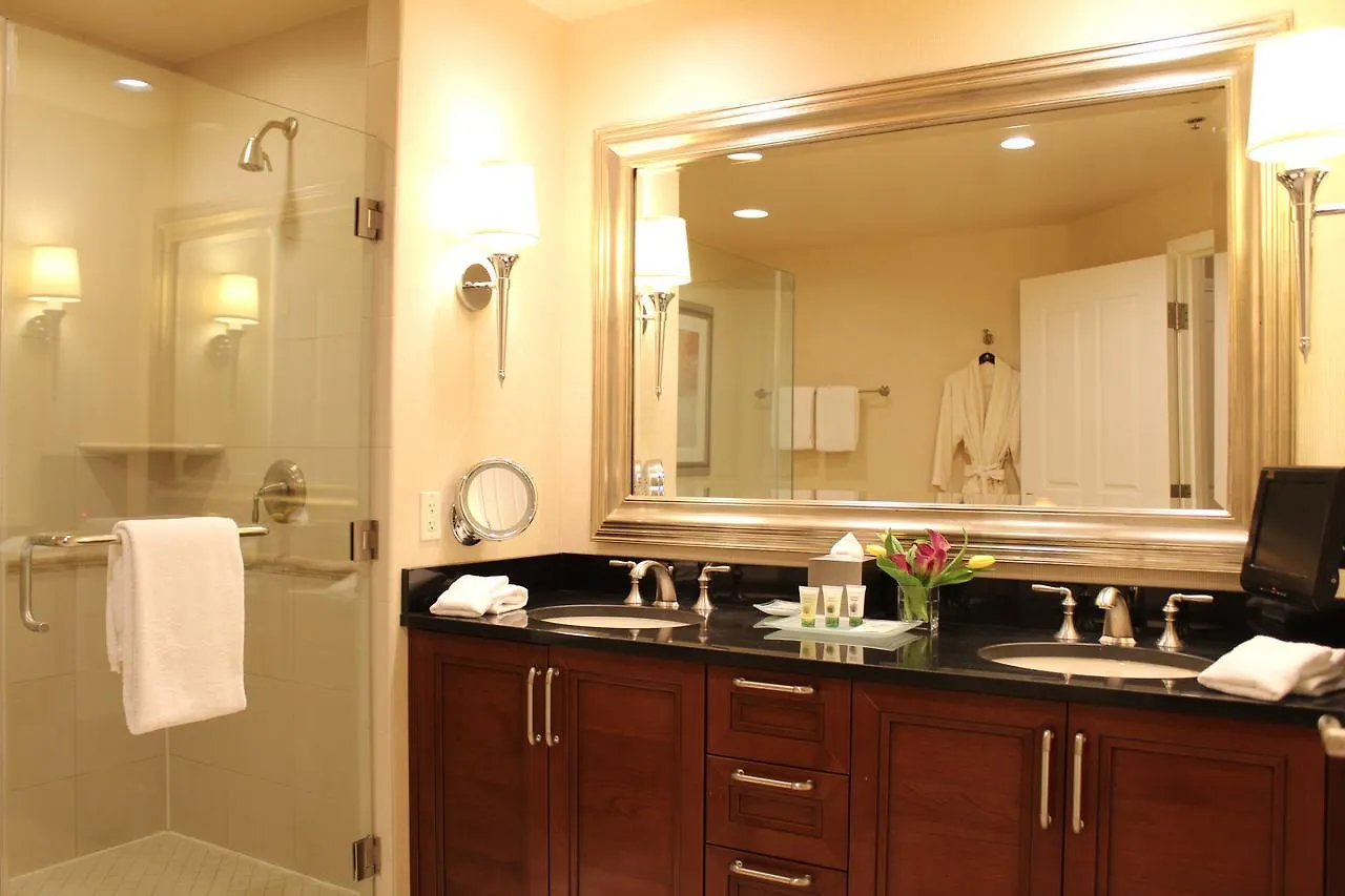 Luxury Suites International At The Signature Las Vegas Aparthotel