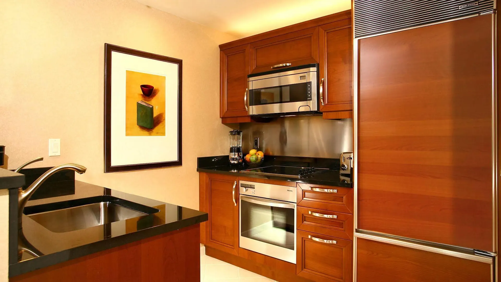 Luxury Suites International At The Signature Las Vegas